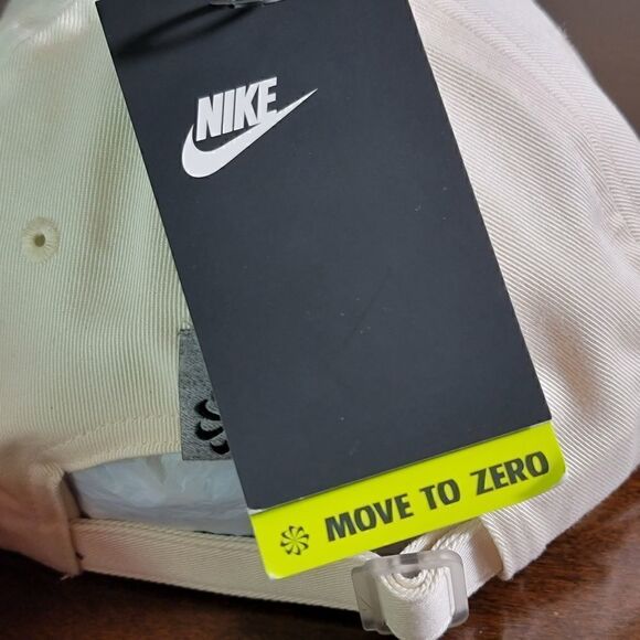 Nike Sportswear NSW Heritage 86 Off-White Color Grey Recycled Swoosh Logo Visor